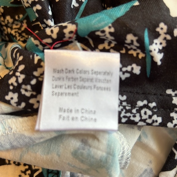 Simple Fun Summer Dress size Large - Picture 7 of 10